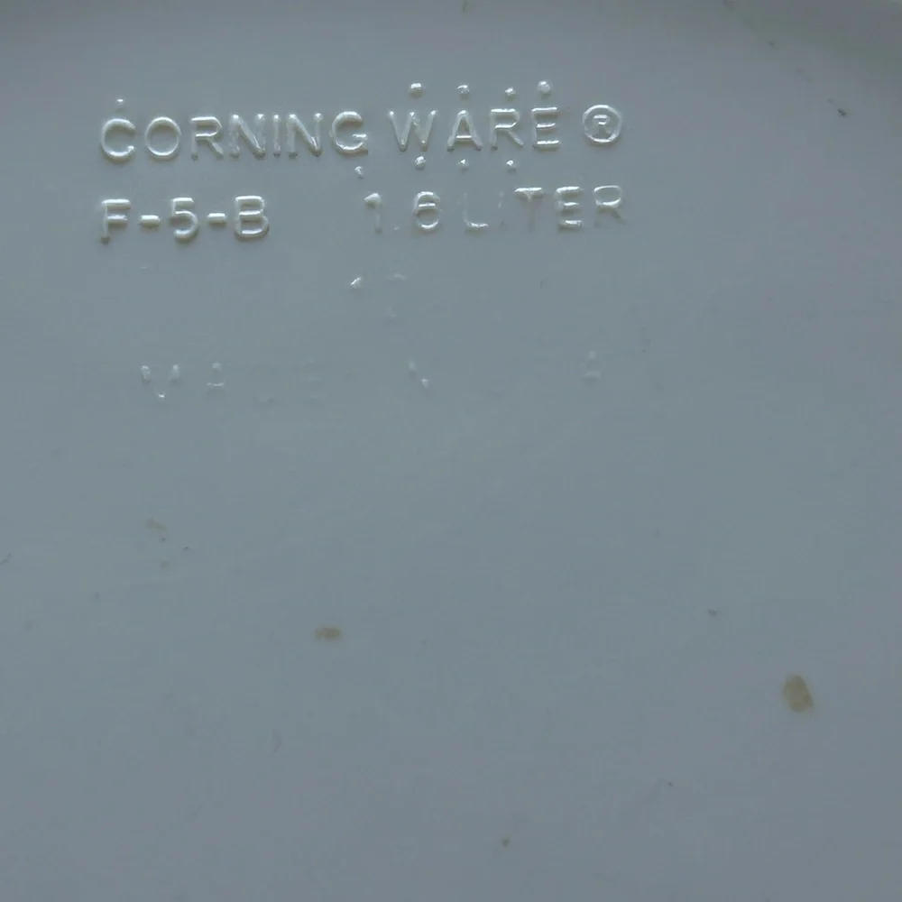 Corningware Ivy baking dish no lid